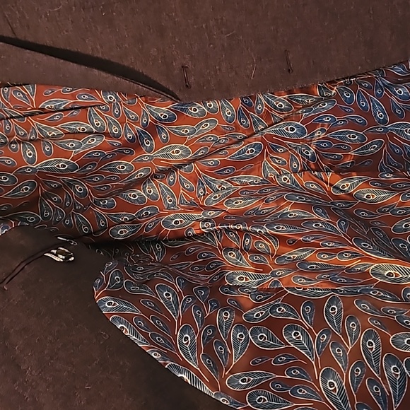 Blazer - Picture 2 of 2